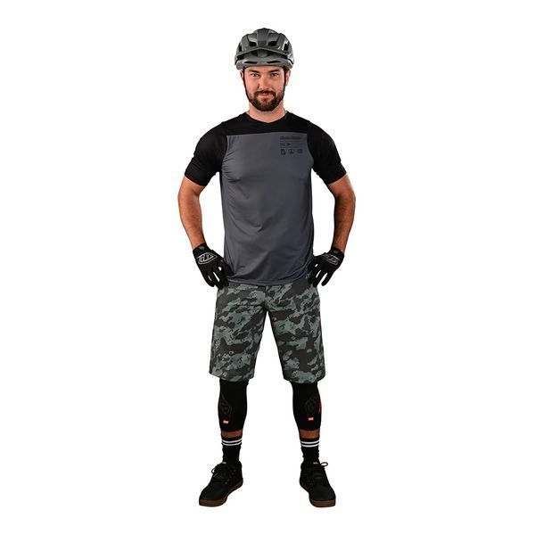 Велошорти TLD Skyline Short Shell Digi [Camo Spruce] M 238911003 фото