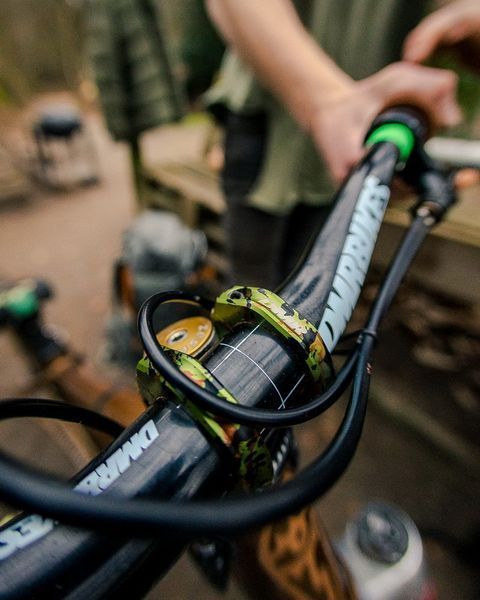 Кермо DMR Wingbar MK 4 31,8 20 мм підйом 780 ширина DMR-WBAL4-1.1-K фото