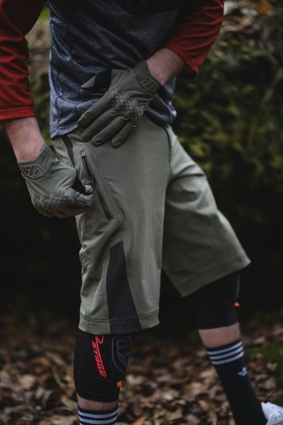 Велошорти TLD Ruckus Short Shell [Green] Розмір M (32) 239786023 фото